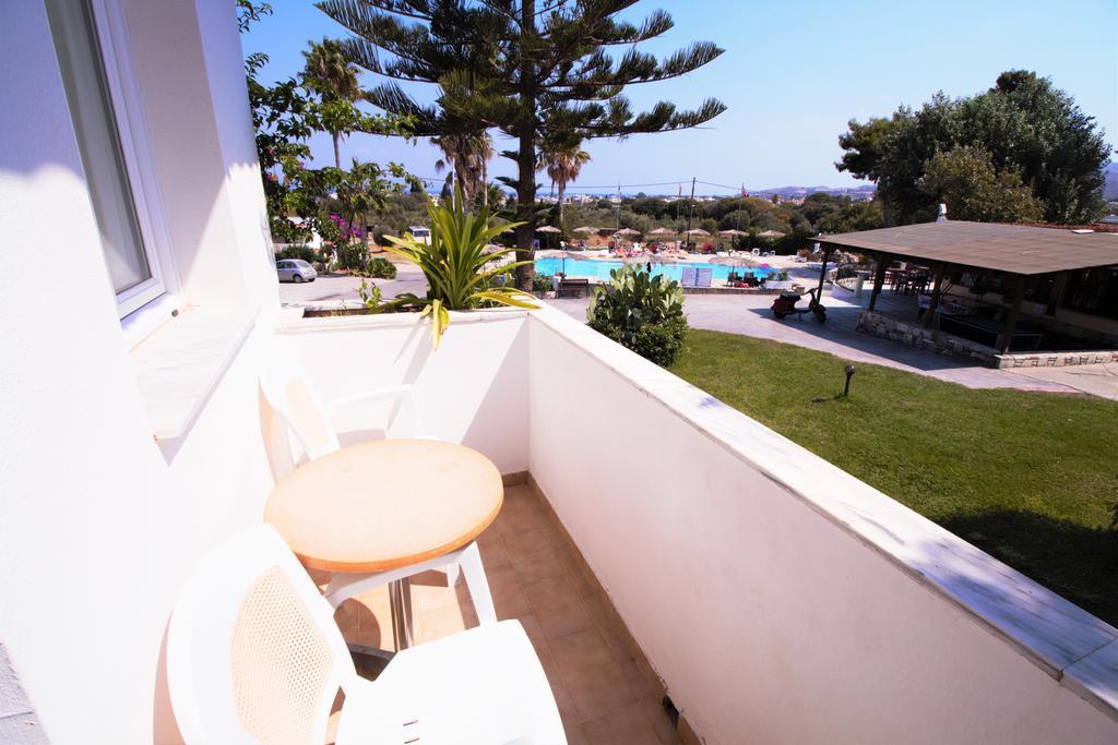 Ampavris Family Apartments Kos Exteriör bild