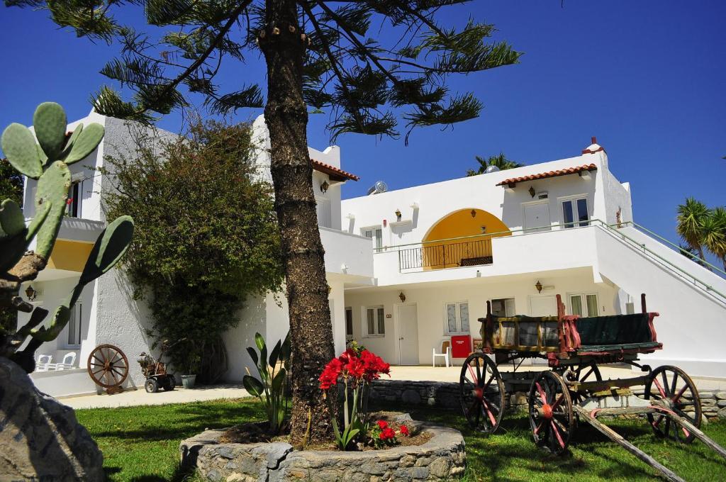 Ampavris Family Apartments Kos Exteriör bild
