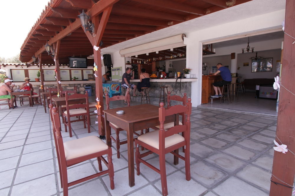 Ampavris Family Apartments Kos Exteriör bild