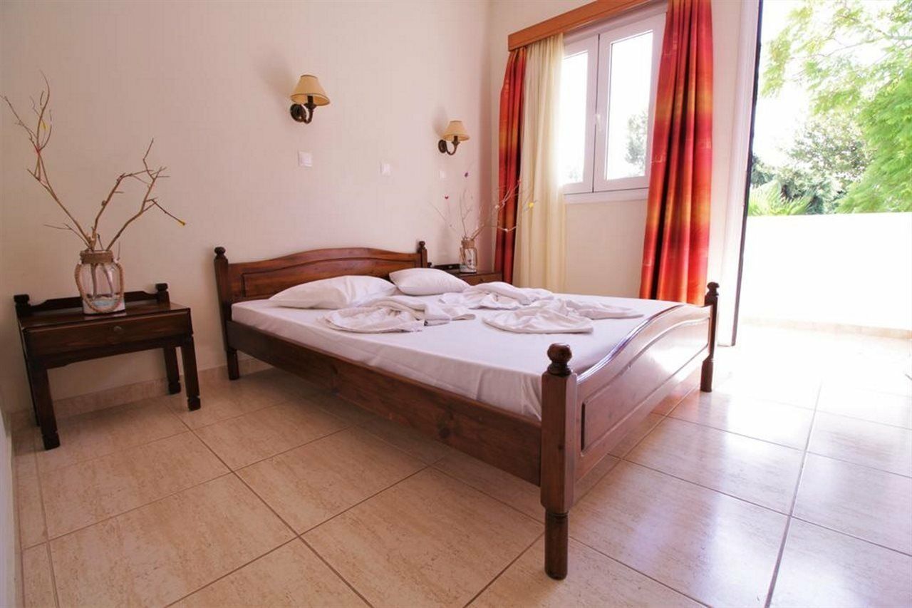 Ampavris Family Apartments Kos Exteriör bild